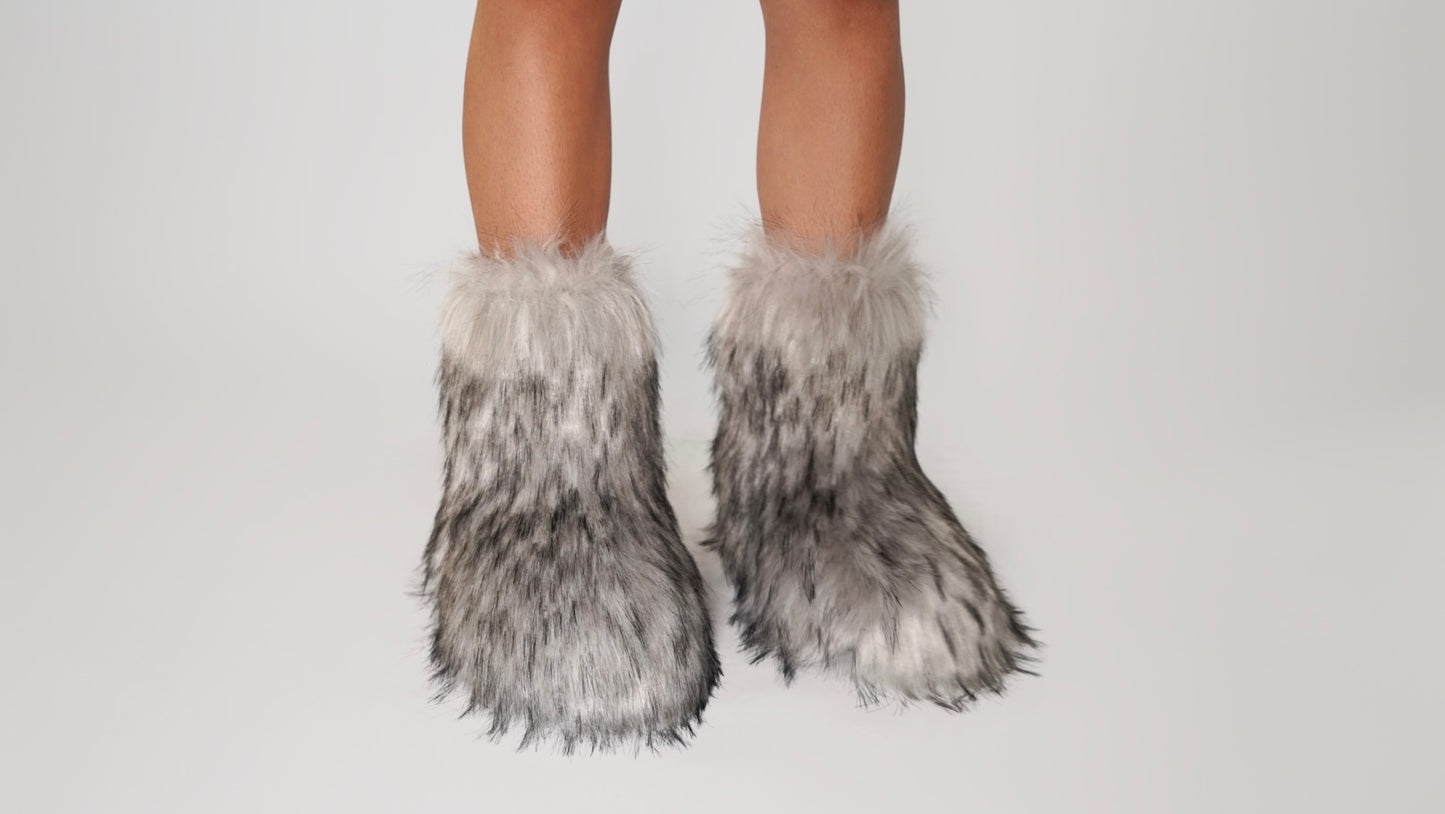 Pluto Fur Boots